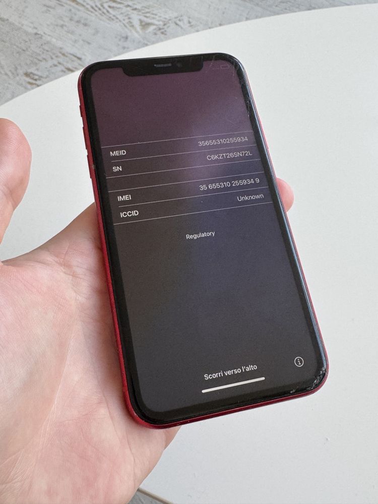 Apple iPhone 11 64Gb Product Red iCloud lock
