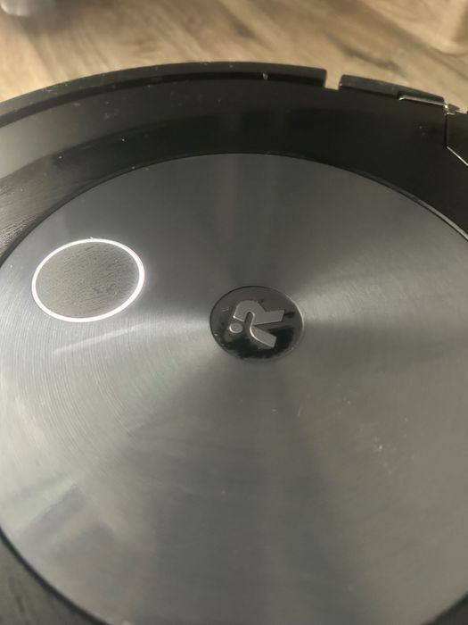 Robot sprzątający iRobot combo J7 mopujacy