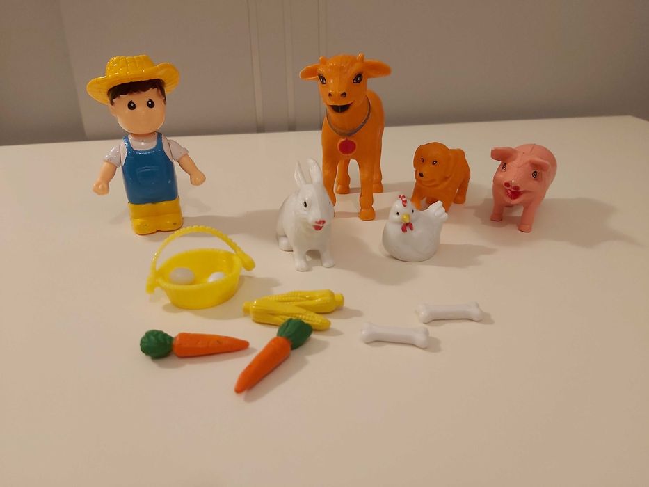 Figurki: farmer ze zwierzętami