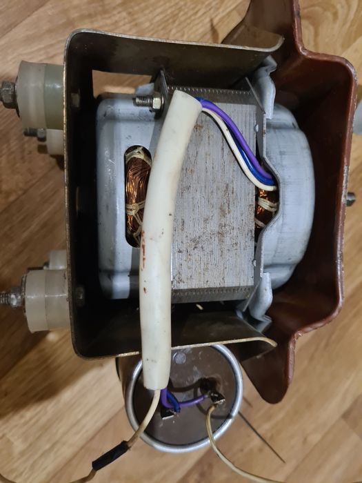 DAEWOO WMOW 81 (КД-180-4/56Р); 220в - 180Вт - 1350об/мин