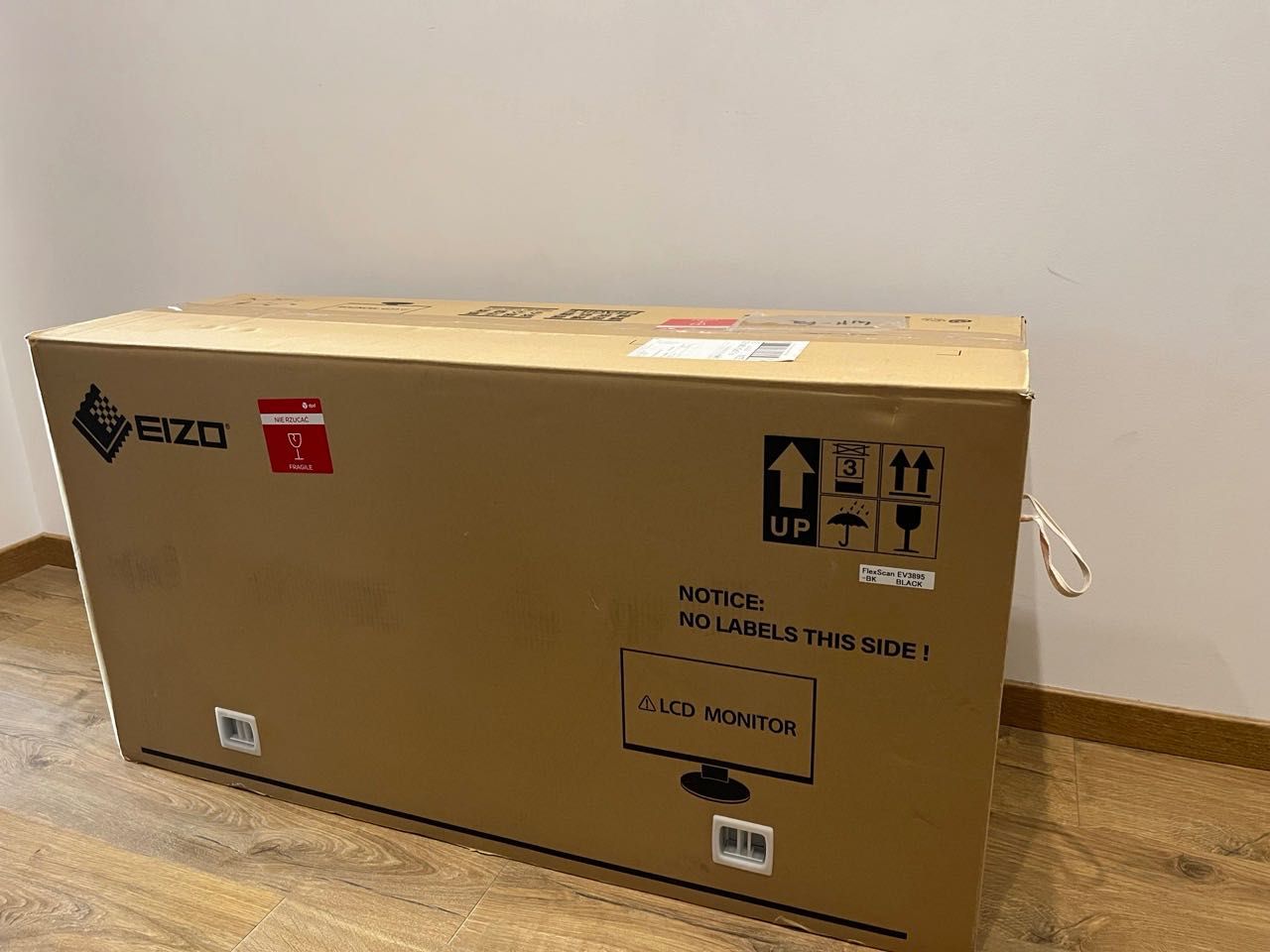 Monitor Eizo EV-3895 - Ultra-Szerokokątny 38"