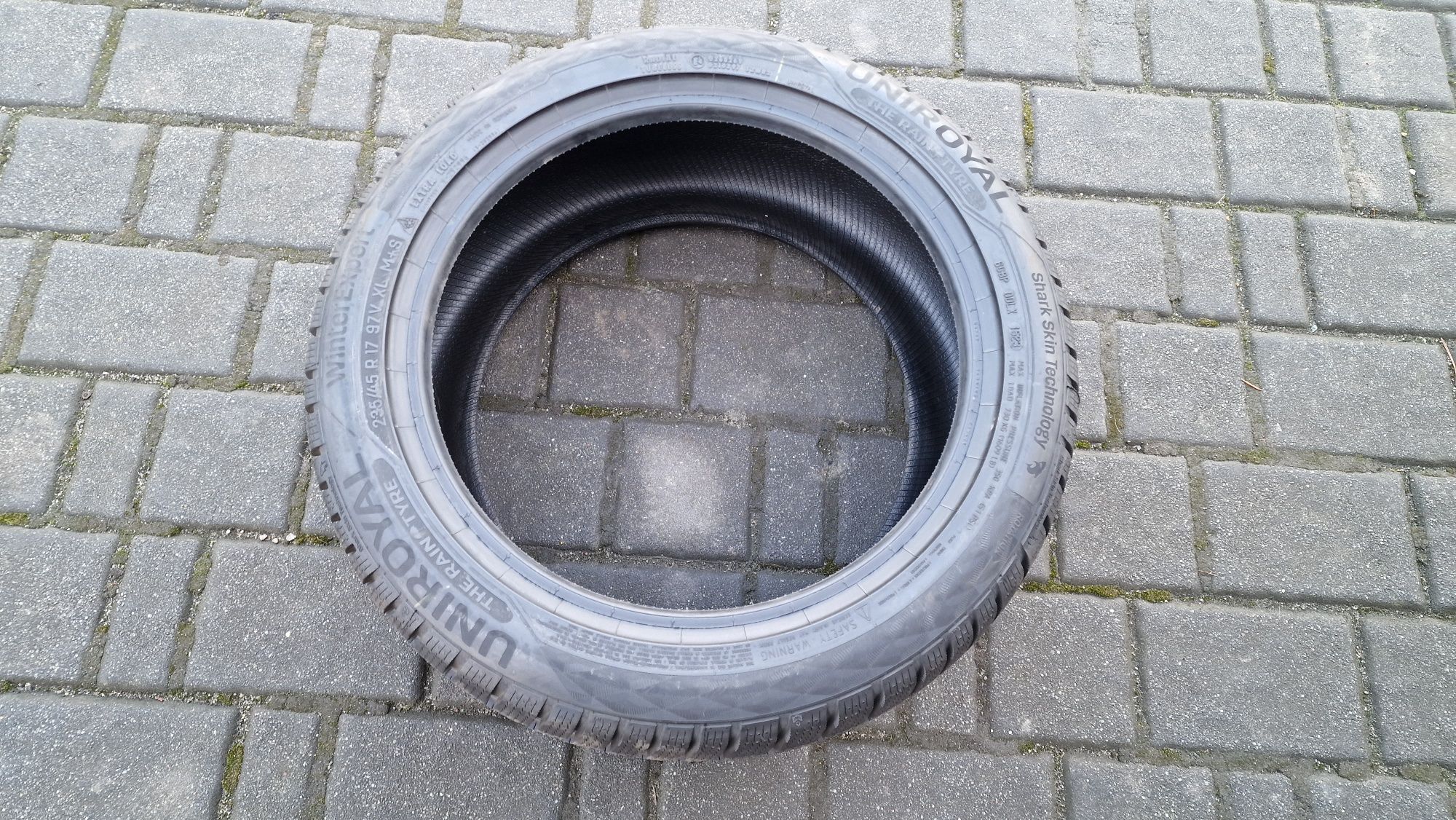 Nowe opony Zimowe Uniroyal Winter Expert 235/45R17 97V XL