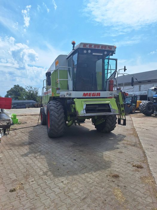 Kombajn Claas Mega 204