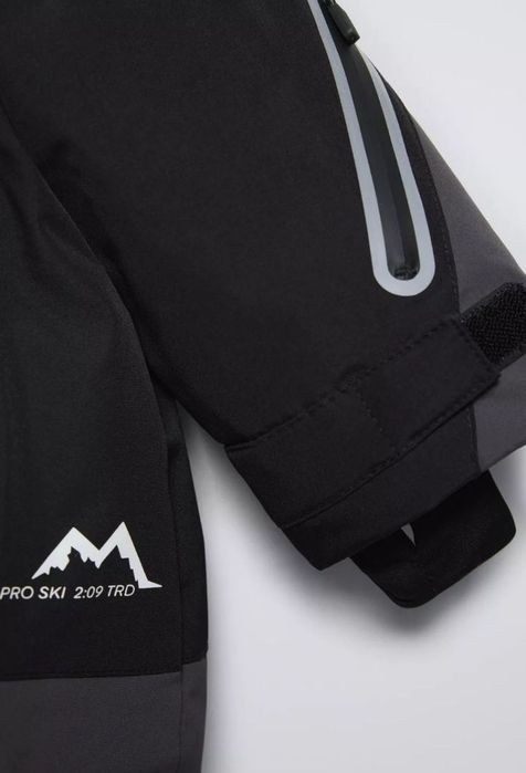 Топова гірськолижна термокуртка від Zara, reima, 104 та 110 см