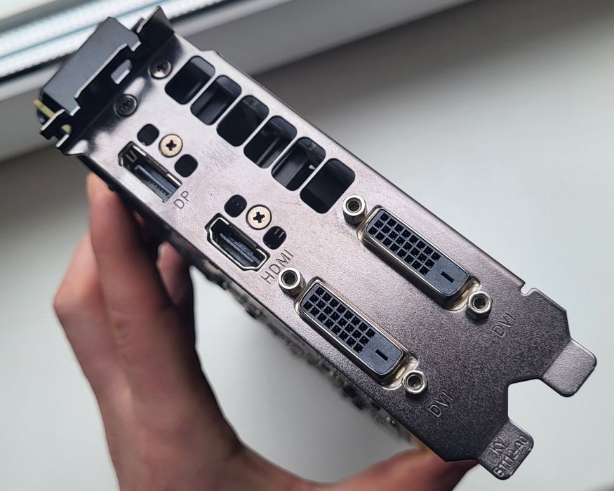 Відеокарта 4GB 256bit Asus ROG Strix OC RX 570