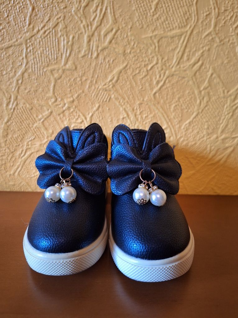 Демісизонні черевики для дівчинки J&G