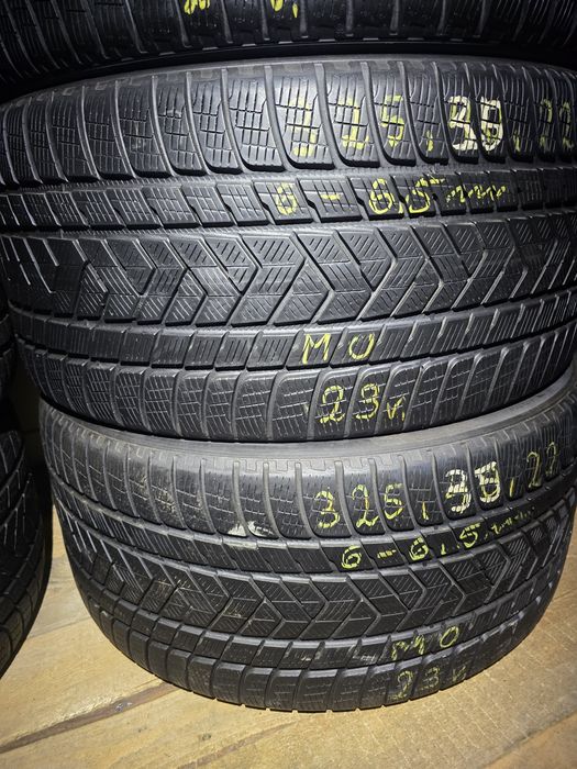 325/35/22_275/40/22 Pirelli Scorpion super komplet 7,5_8mm 20r