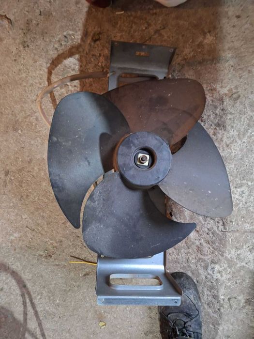 Запчастина (Вентилятор охолодження) до кодциціонера