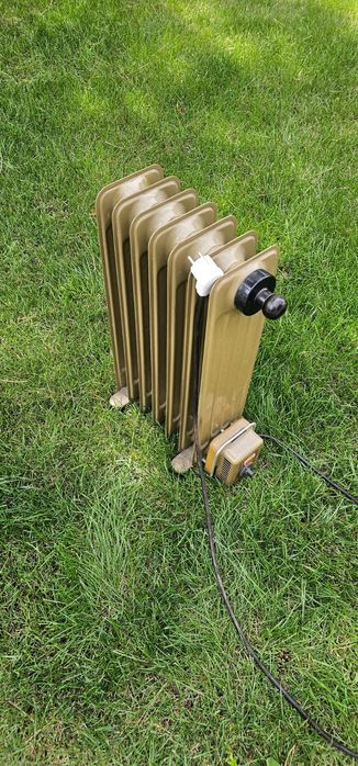 Grzejnik elektryczny olejowe PRL Predom