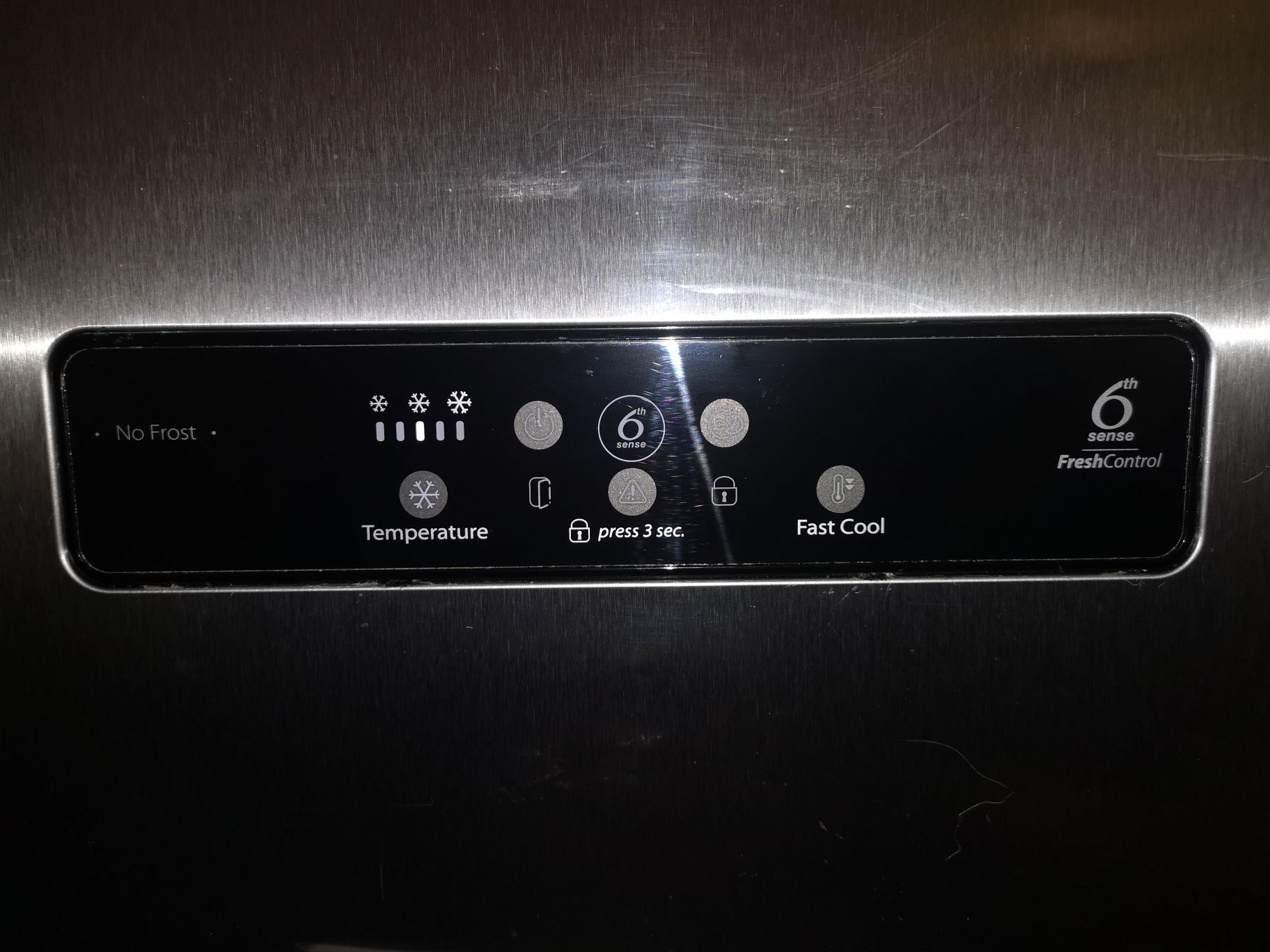 Wyświetlacz lodówki whirlpool