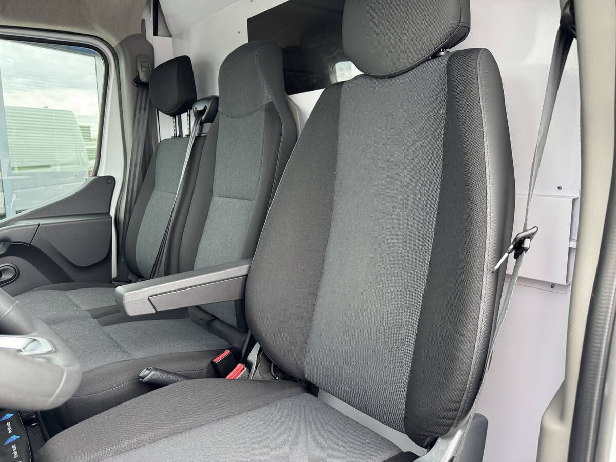 Renault master 2022 freshauto