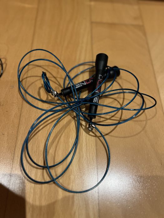 2 Cordas de saltar (SEMPERFIT e DOONE) como novas