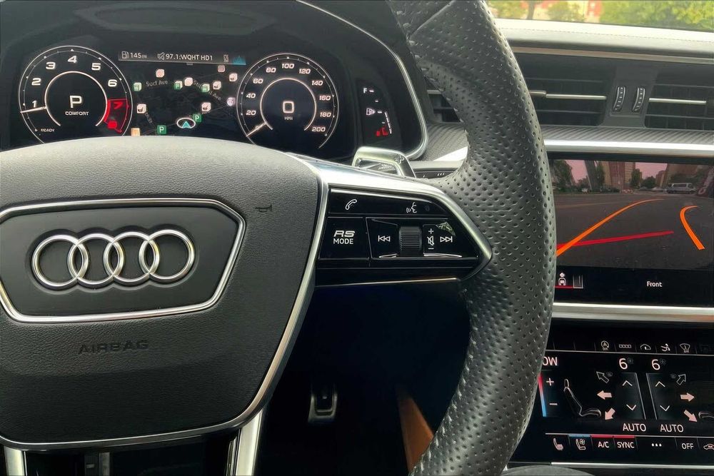 Audi RS7 quattro      2021