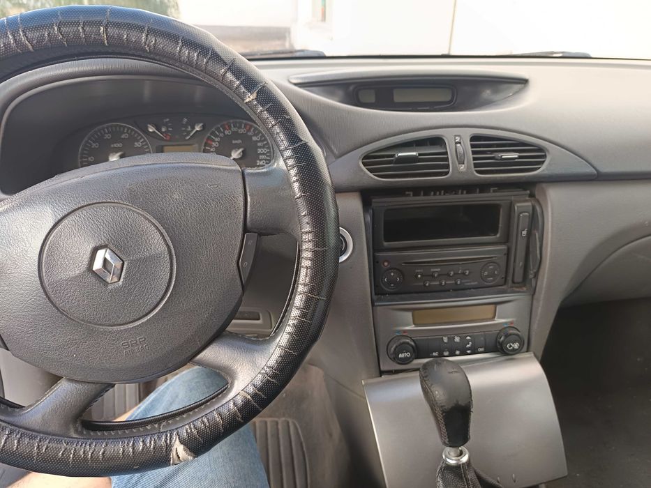 Renault laguna 1.6 16v