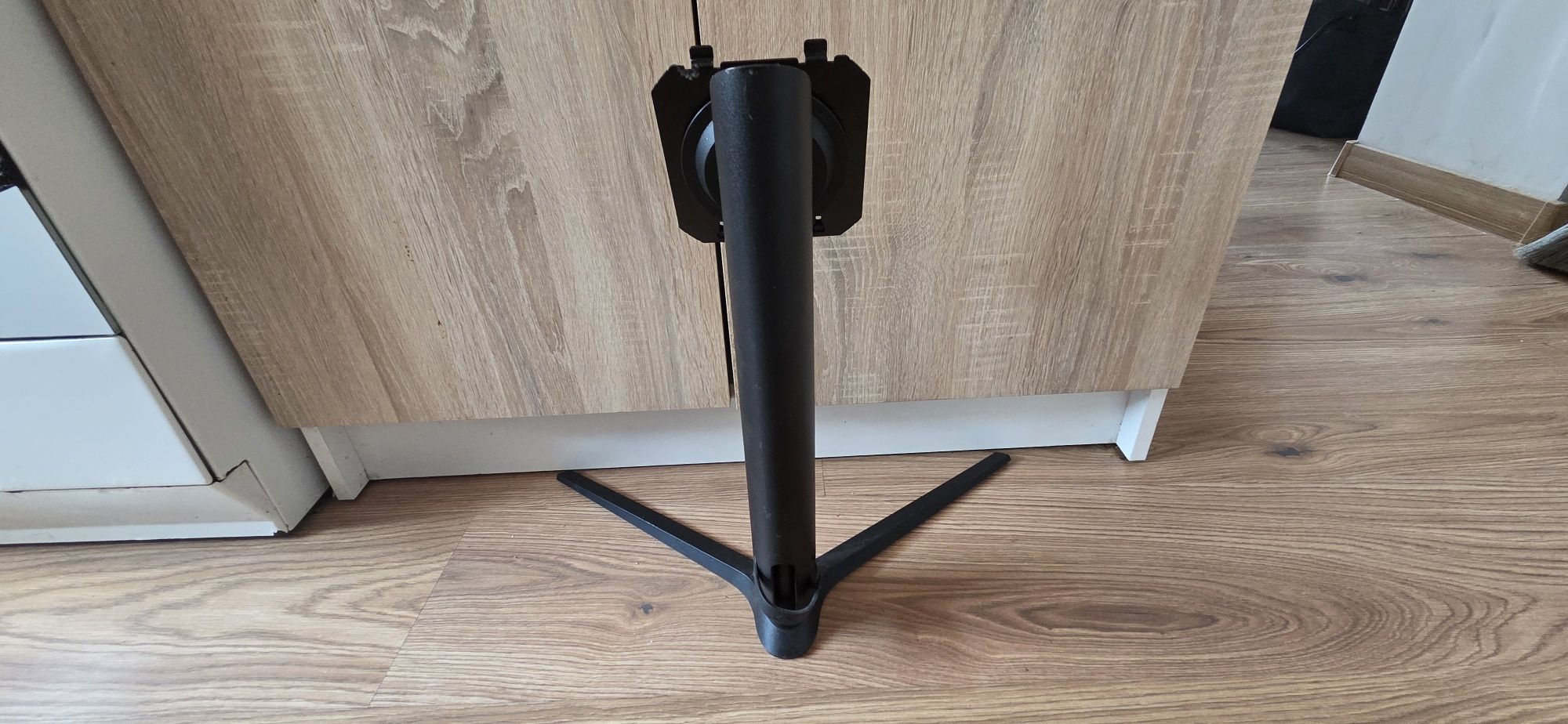 Stojak do monitora samsunga odyssey g3 27c