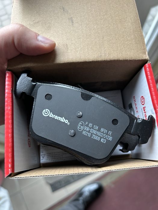 Гальмівні колодки Brembo P85124 Audi A3 тормозні колодки задні
