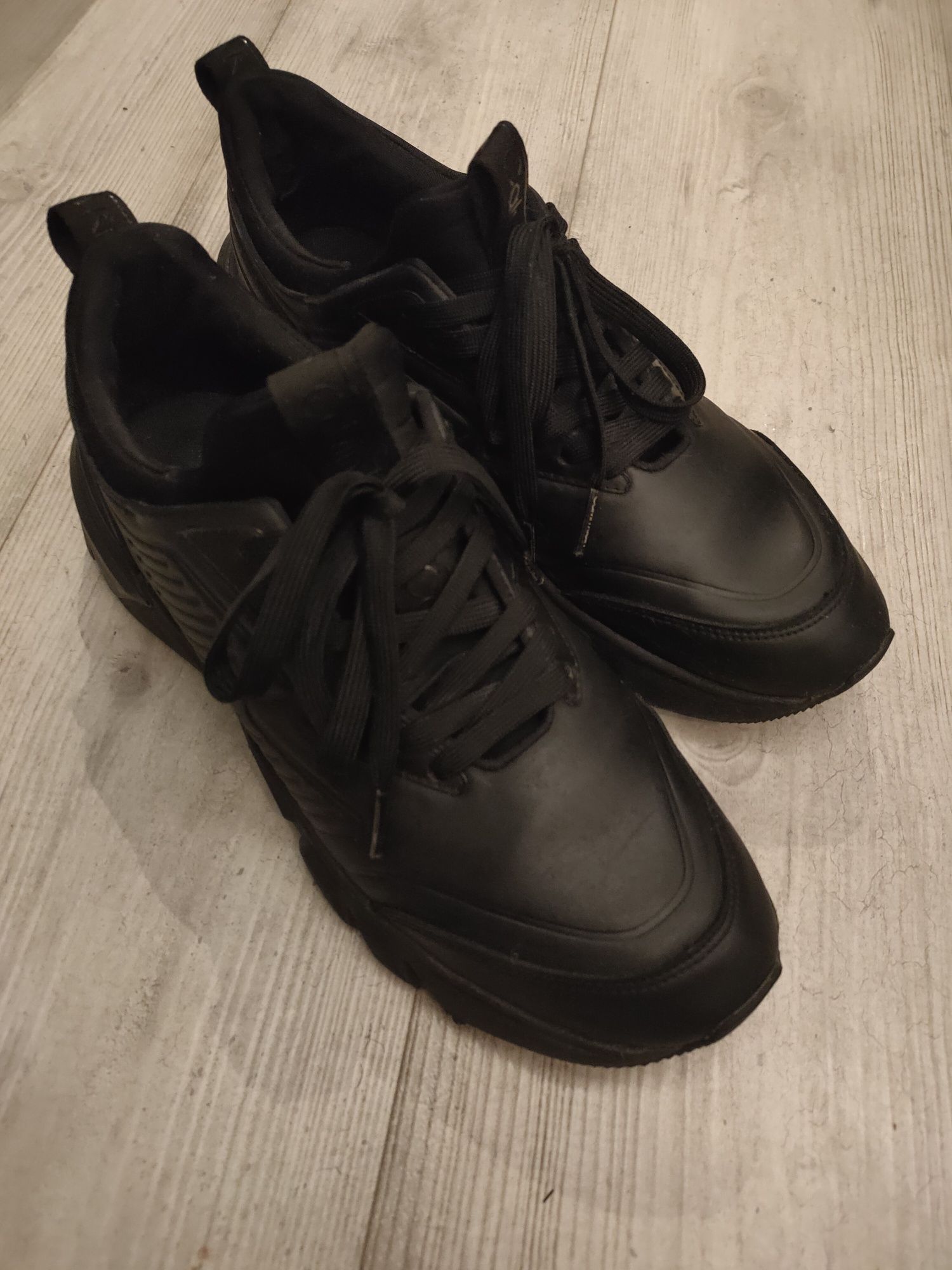 ~!Calvin Klein Sneakersy Low Lace Up Lth HM0HM00317 rozm.42!~