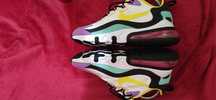Buty Nike Air Max  270 React  bright Violet  white sneakersy Top stan