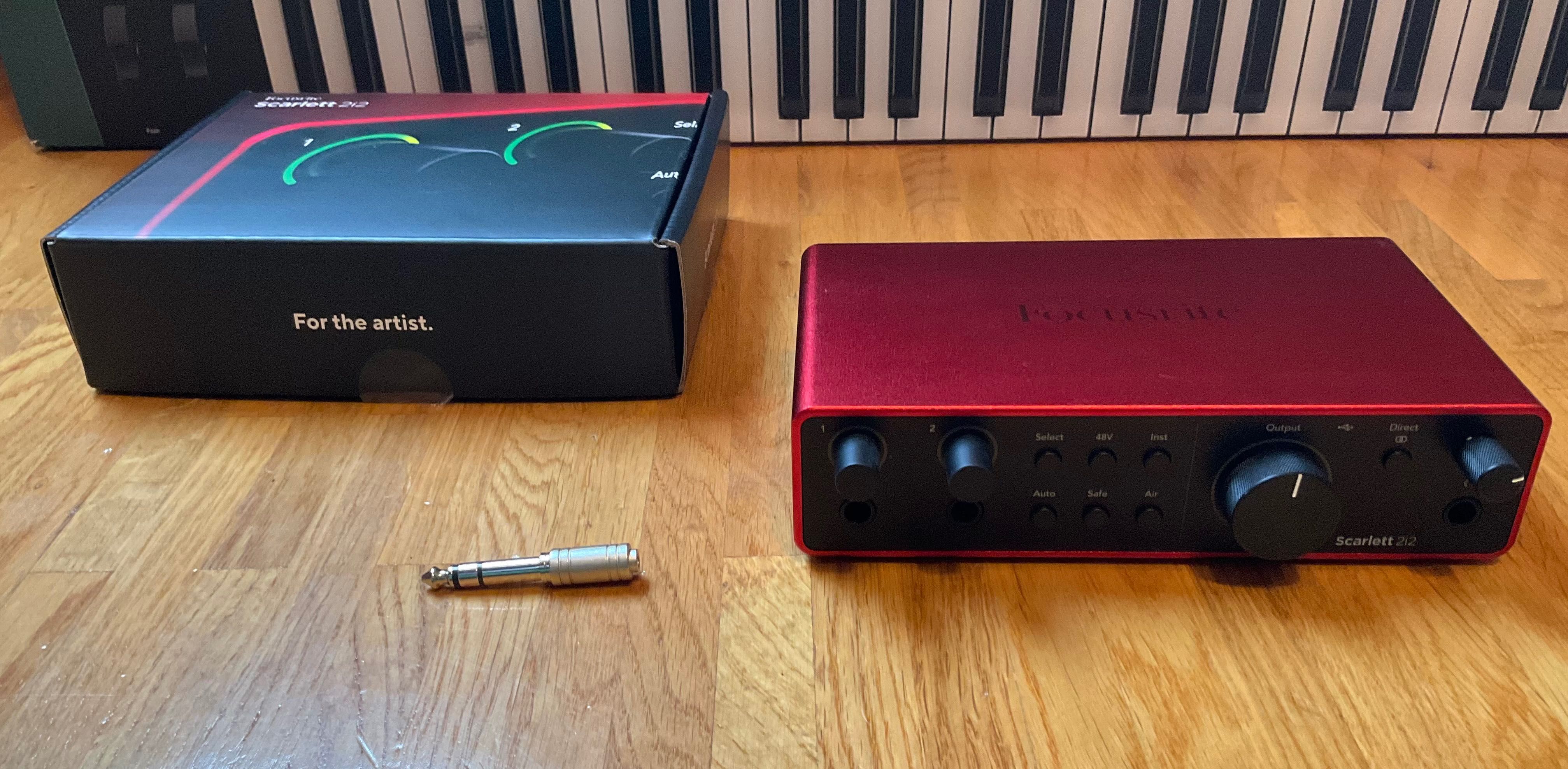 Interfejs audio FOCUSRITE SCARLETT 2i2 4TH