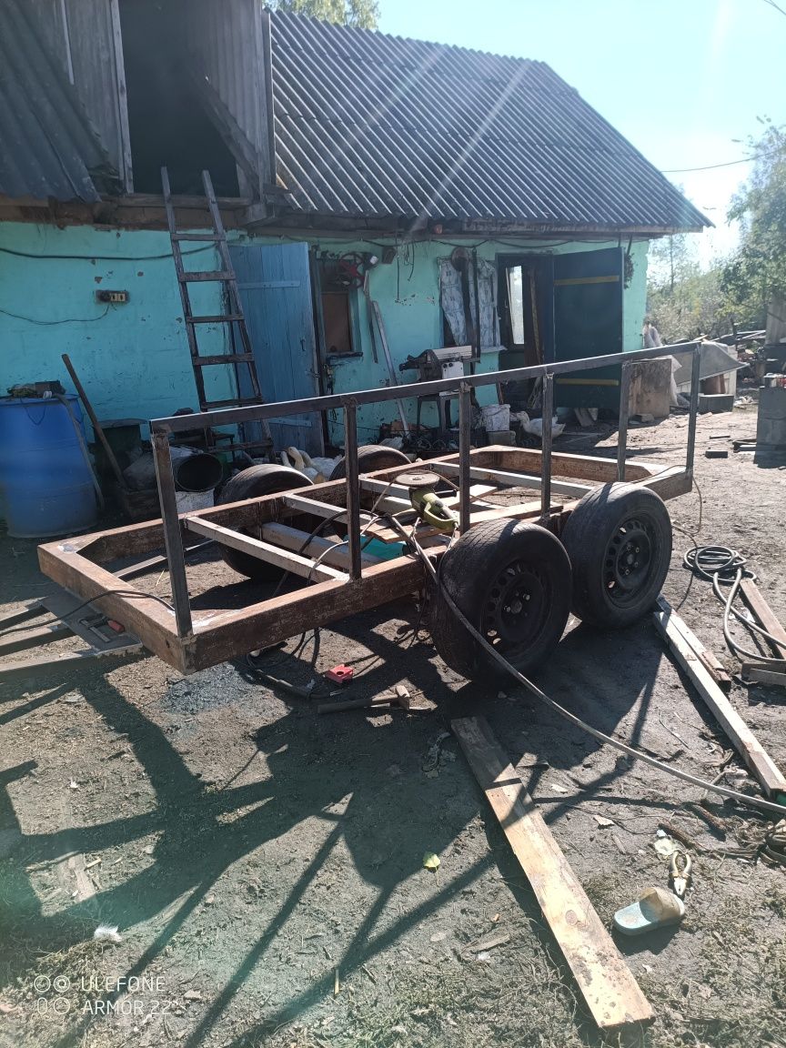 Продам прицеп двох осьний
