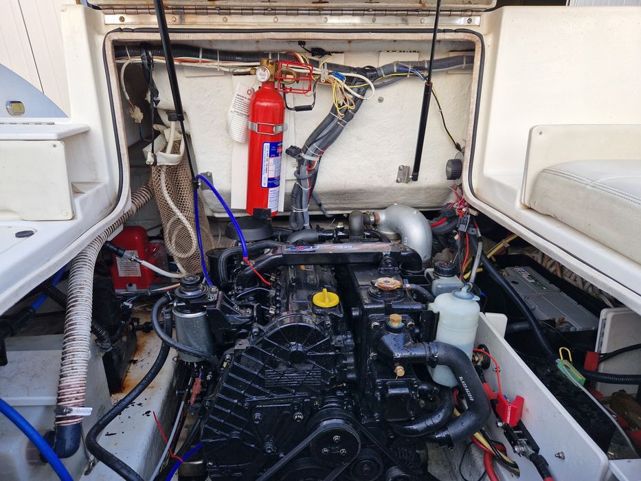 Motorówka Maxum 2100 sc3 1.7 diesel mały przebieg