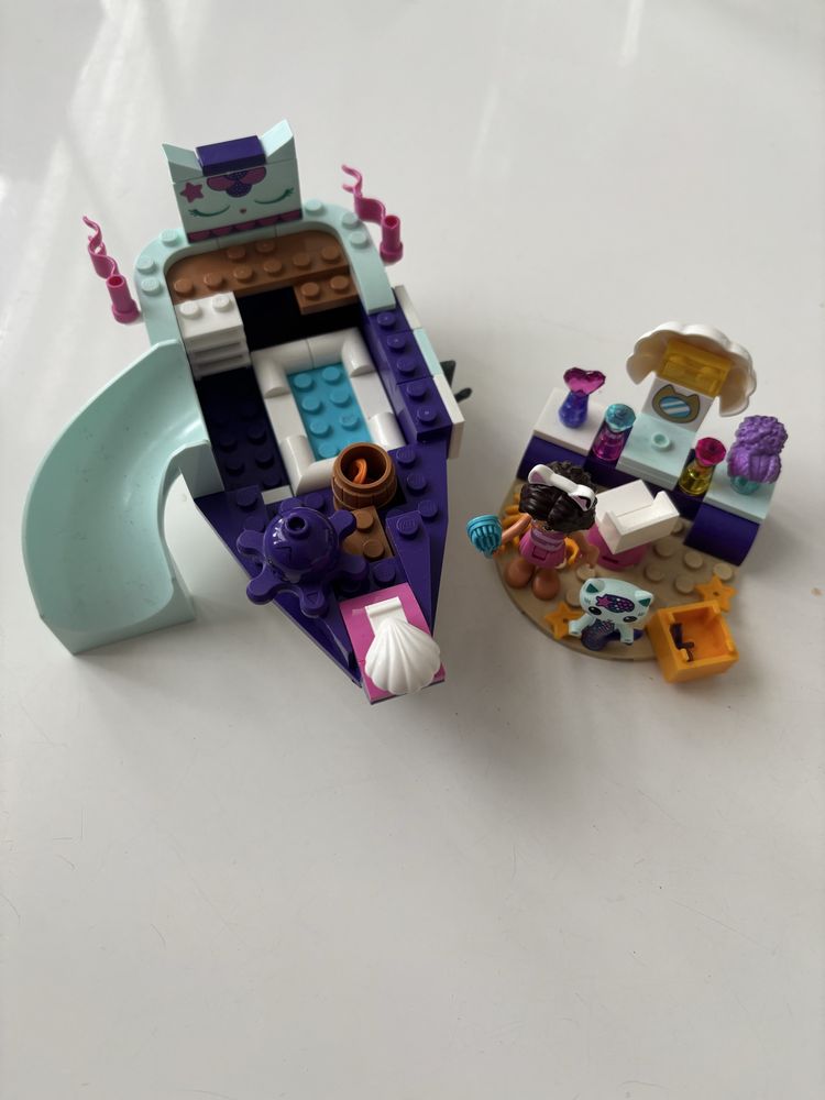 LEGO 10786 Koci domek Gabi, Statek i spa Gabi i Syrenkotki