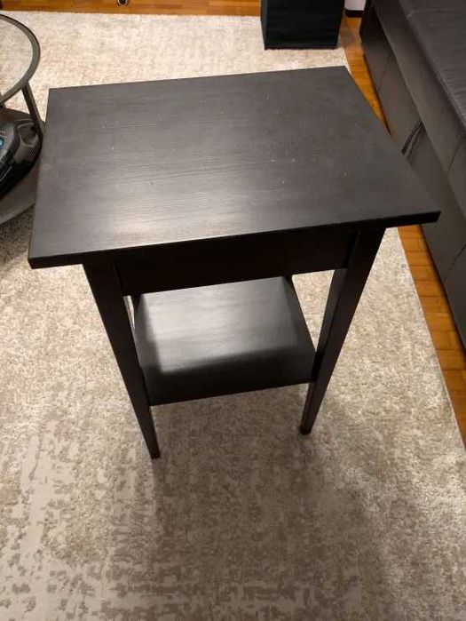 Ikea HEMNES Mesa de cabeceira preta