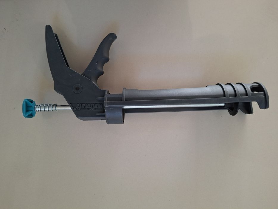 Pistolet do silikonu Wolfcraft