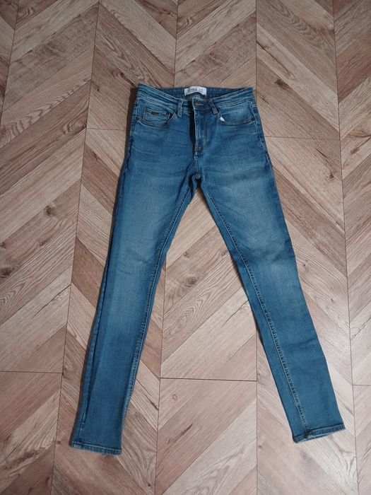 Джинсы PULL&BEAR p.30