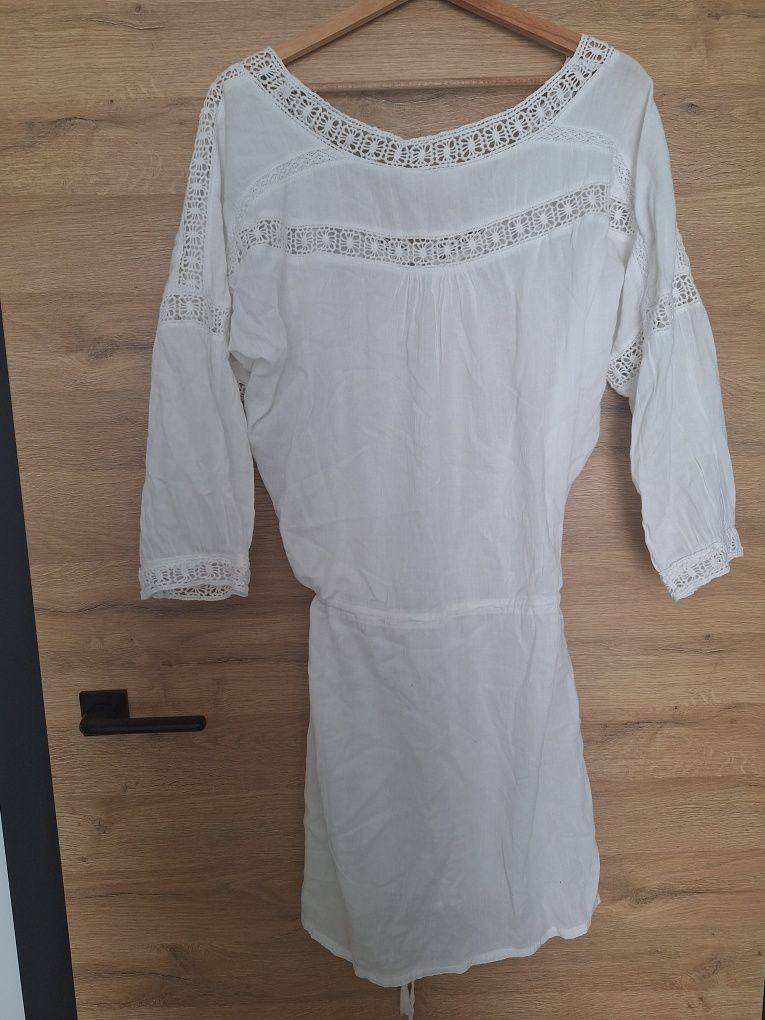Sukienka na lato zwiewna biała H&M bawełniana