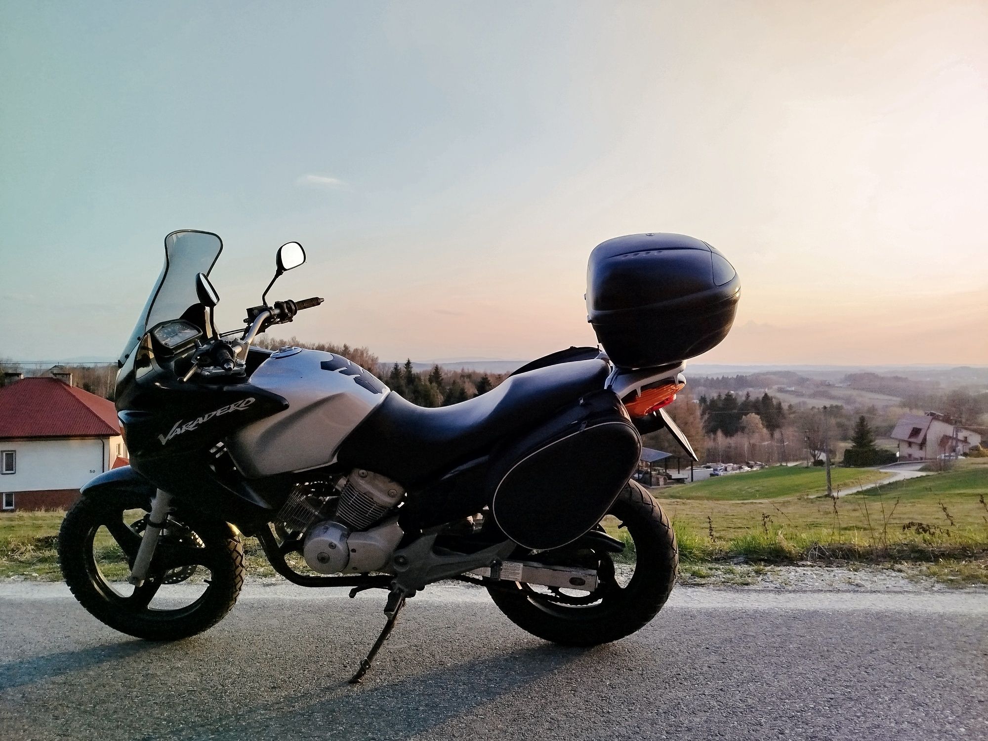 Honda Varadero XL 125 kat B