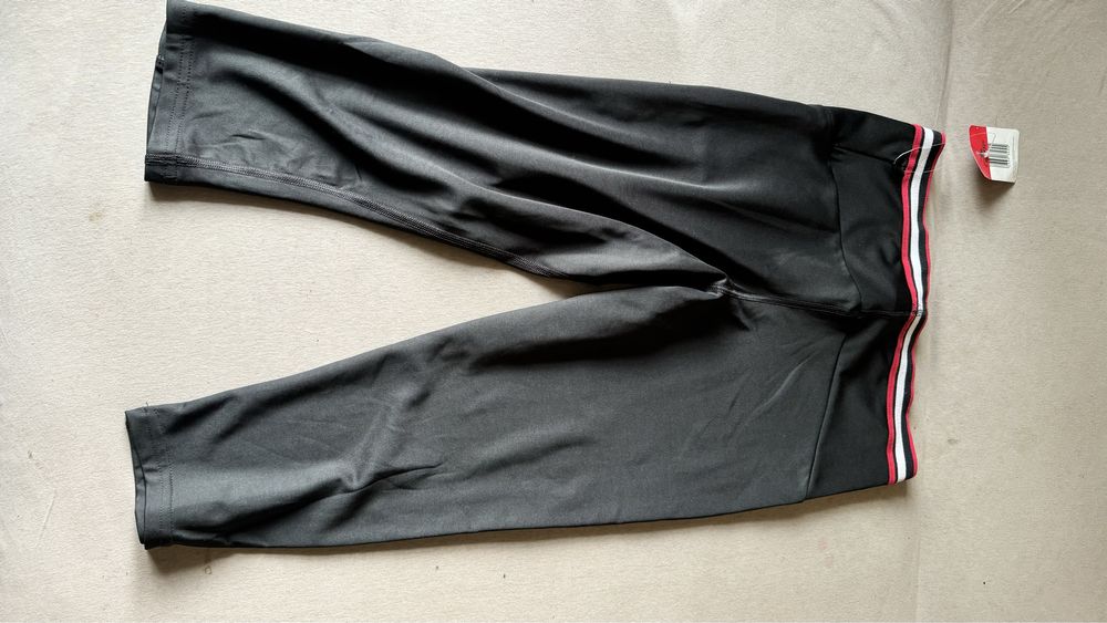 Спортивні тренікі для занять спортом