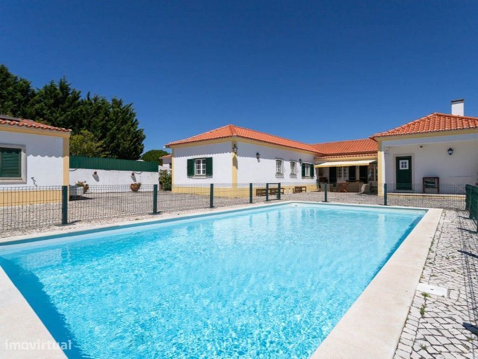 Moradia 4 quartos , jardim e piscina, 50m2 anexo, Costa de Prata - ...
