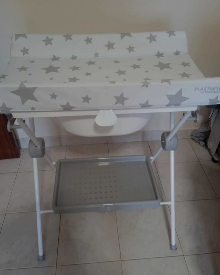Banheira  e trocador  bebe movel