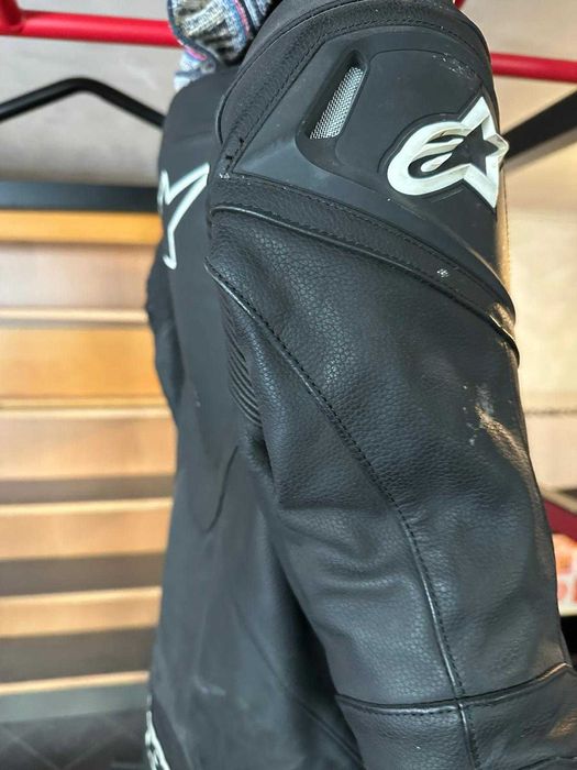 Fato Motard em Pele Alpinestars tamanho 50