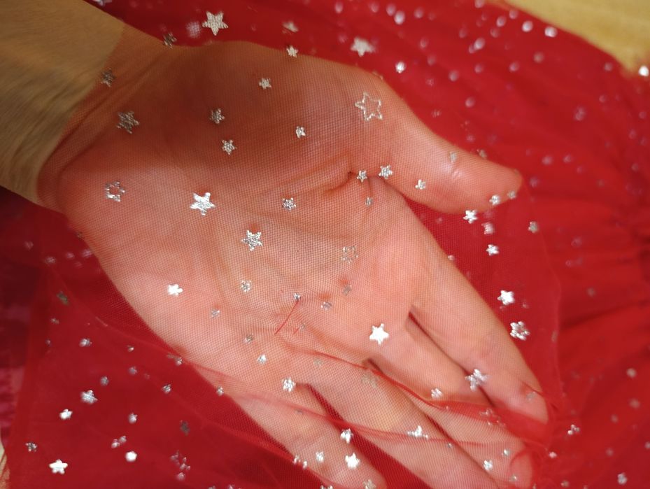 Сукня святкова Primark ( 4-5 років)