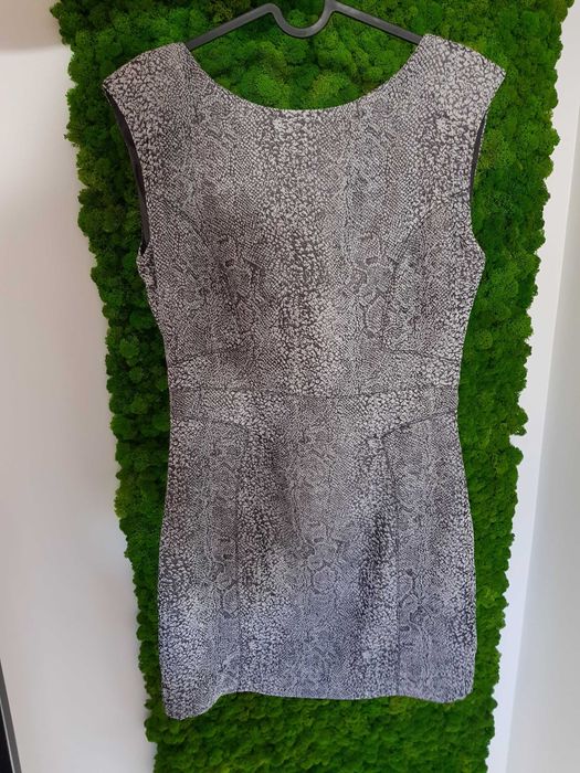 Sukienka Reserved rozm.38