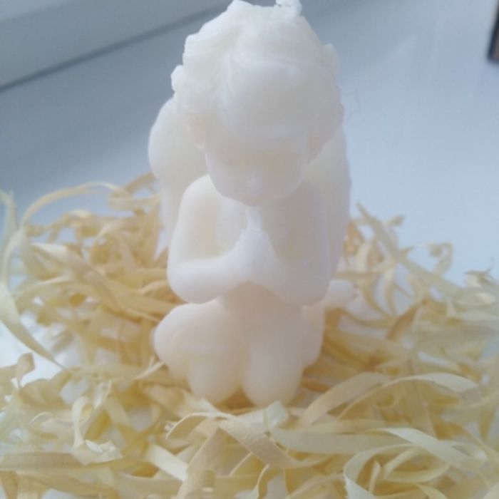 Свеча ангелочек...