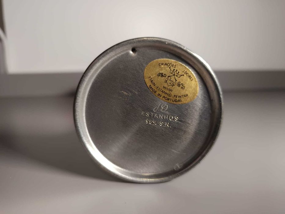 Jarra em Estanho 95% – Criações J. Dores, Portugal