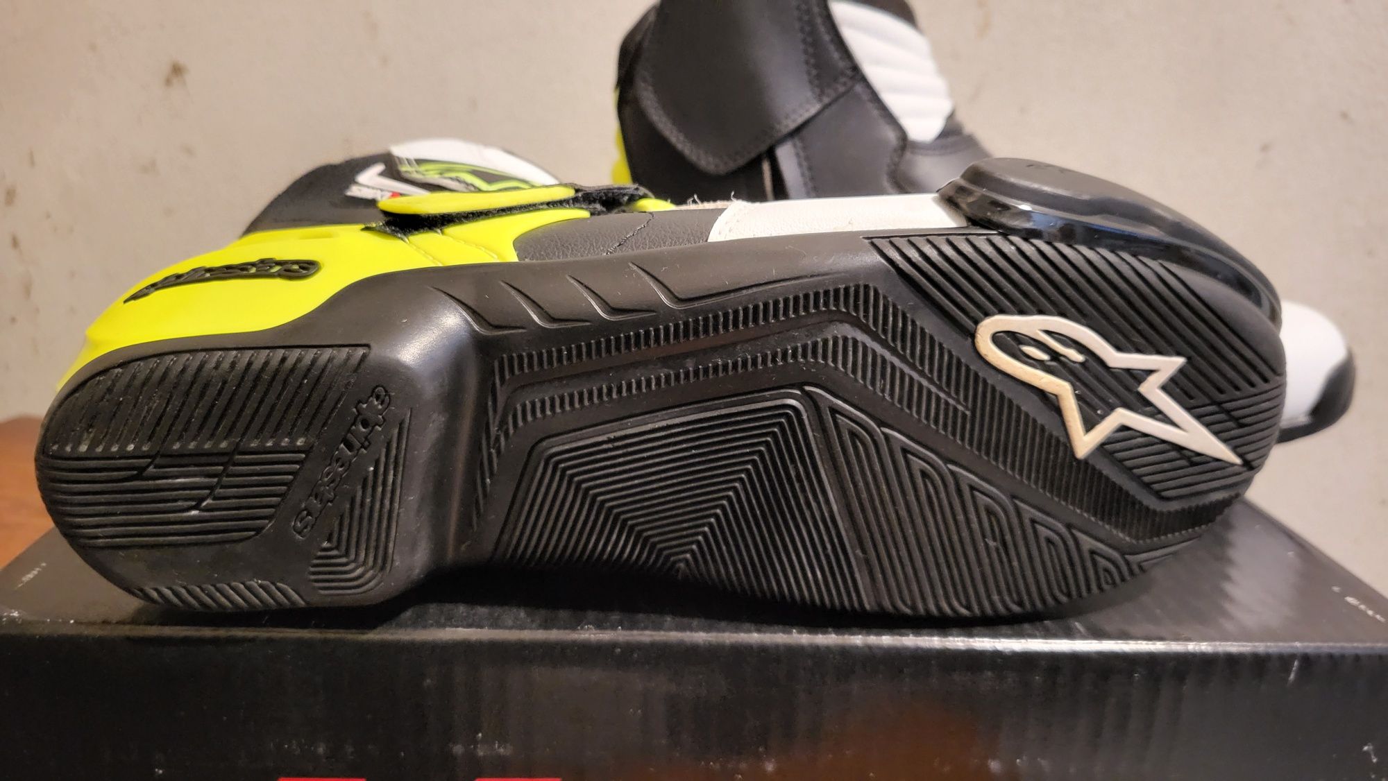 Alpinestars SMX-1 R