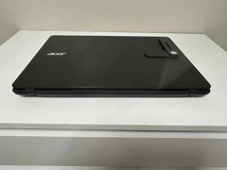 Acer Aspire F15 F5-573 i5-7200U / 16GB RAM / GTX950M 4GB / 512GB SSD