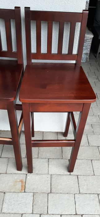 Krzesła barowe, wysokie krzesła