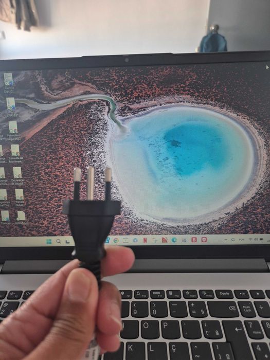 Laptop Lenovo  IdeaPad 1 15IAU7