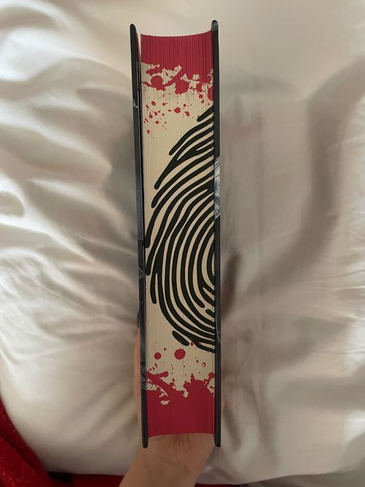 Ні жива ні мертва. Голлі Джексон. Нова