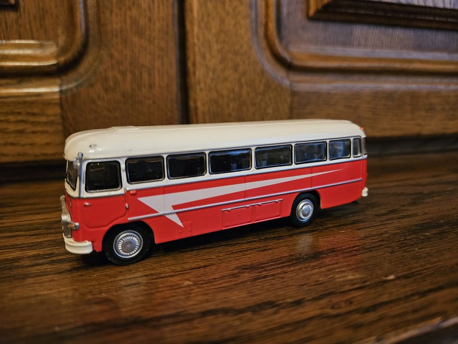 Model autobusu Ikarus 620, Kultowe Autobusy PRL-u