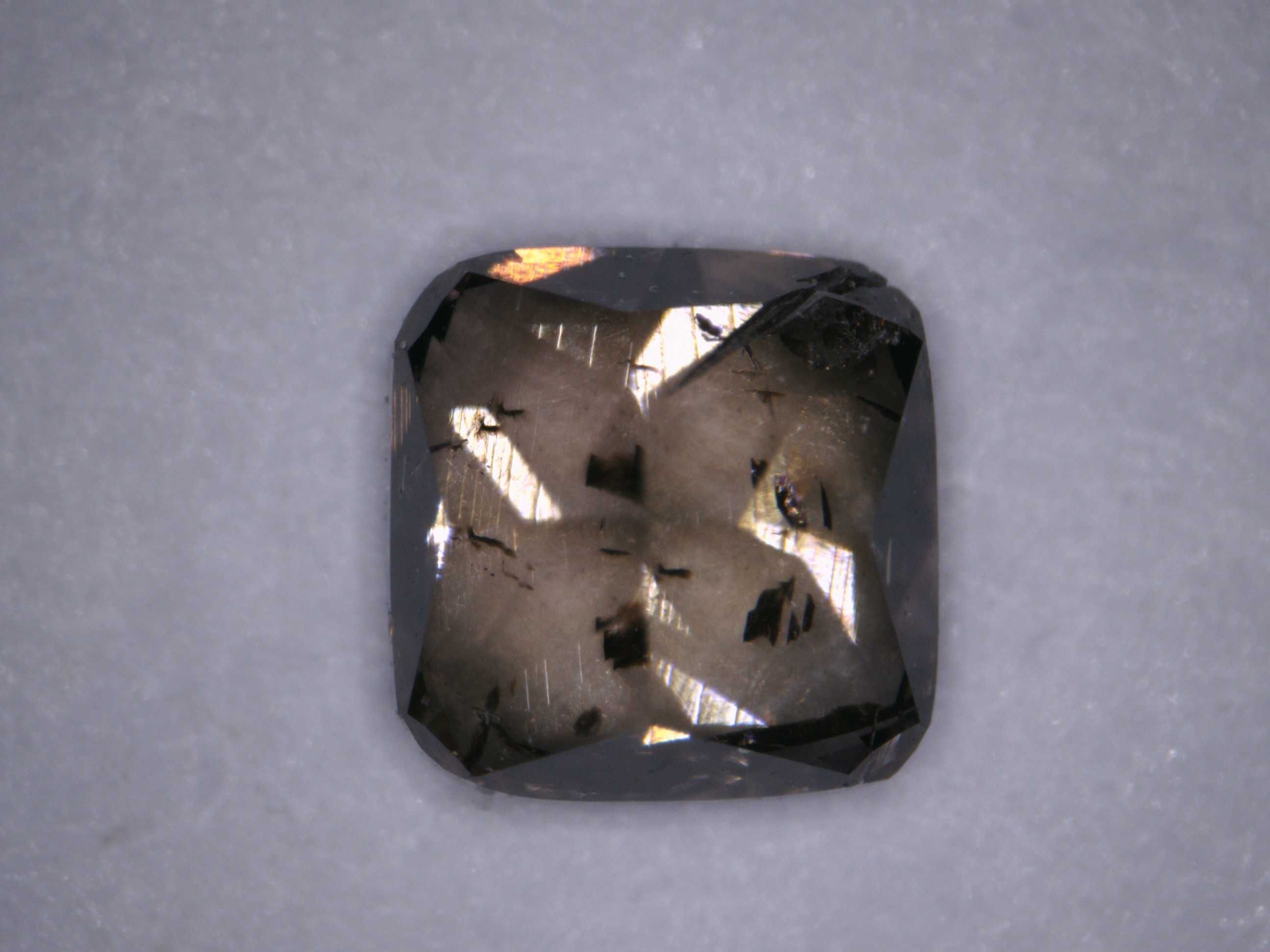 Naturalny Diament 0.21ct Brązowy Cushion I2