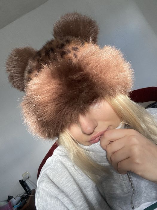 Хутряні шапки з вушками панамки жіночі