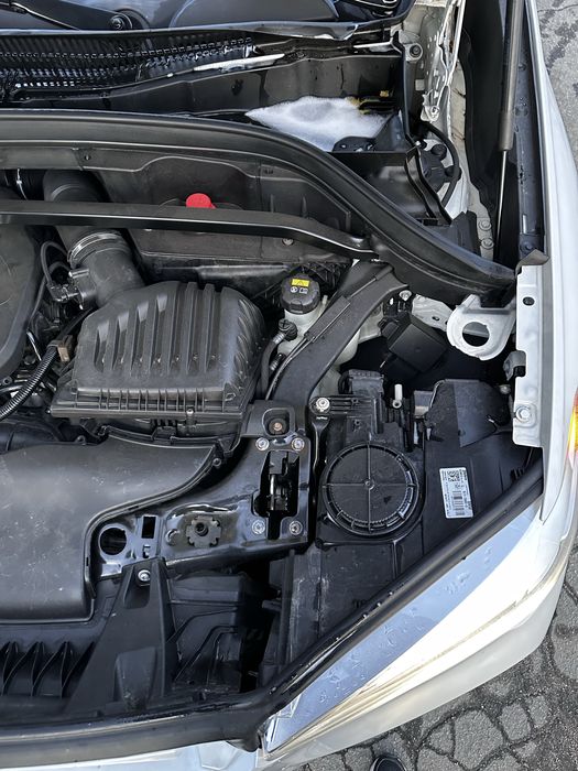 BMW X1 F48 28i 2,0 AT 245 к.с. AWD