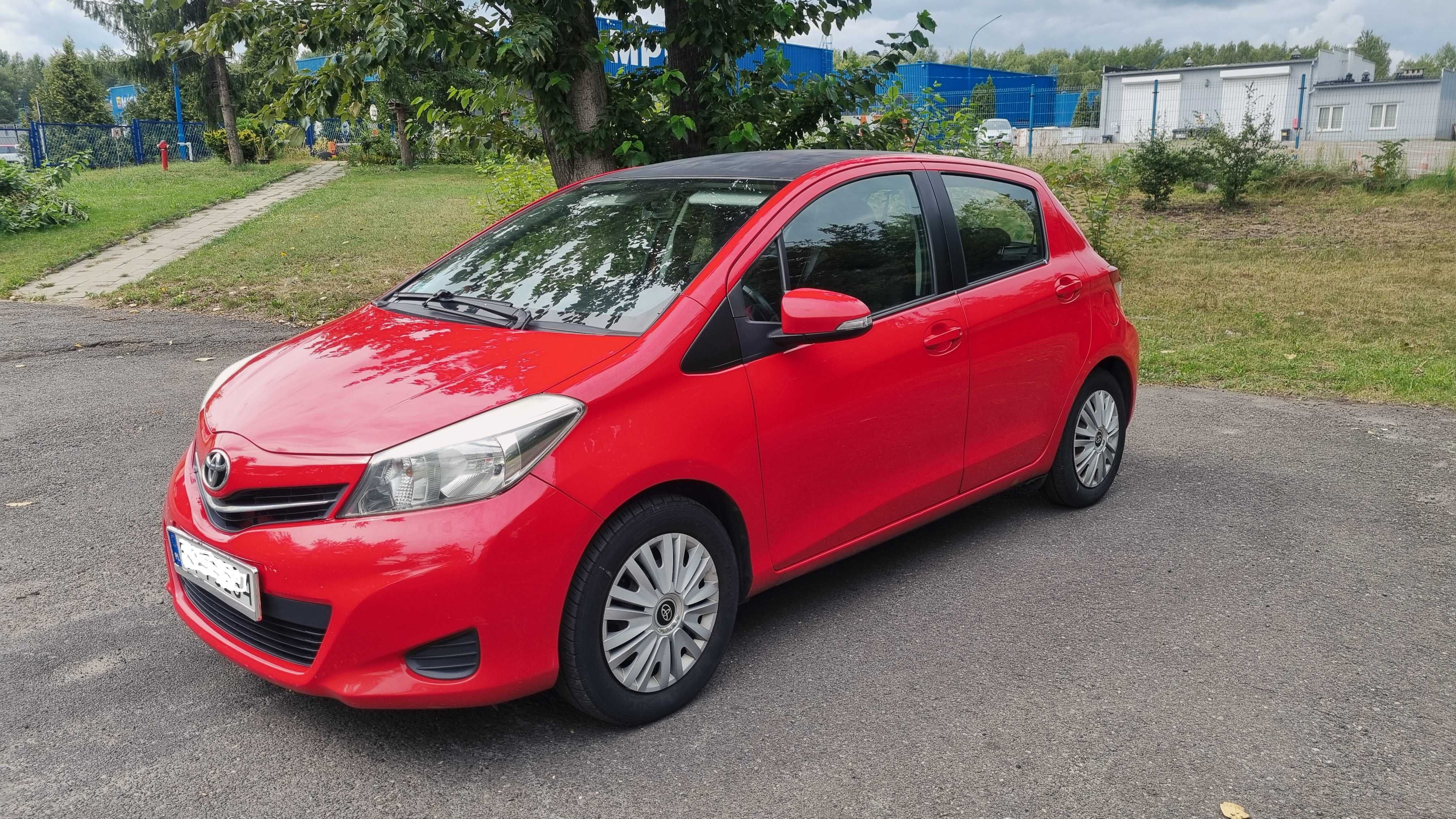 Toyota Yaris rok 2012 przebieg 416tys 1.3 LPG Klima