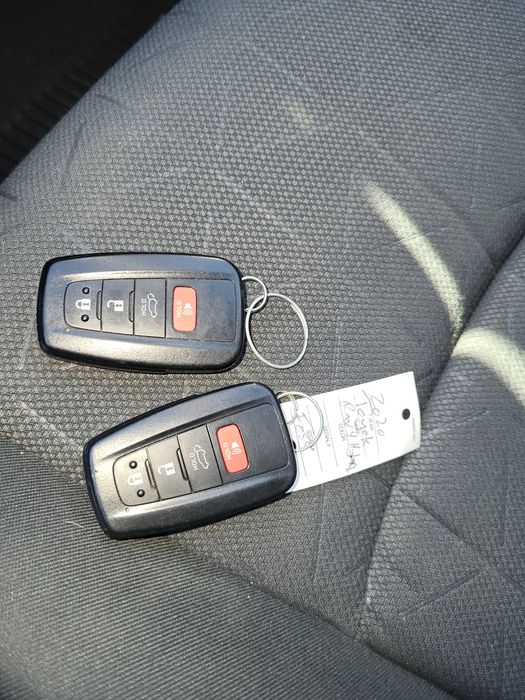 Тойота Рав4 гібрид